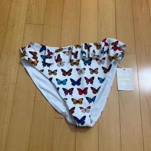 Show Me Your MuMu Island Ruffle bottoms, butterflies in my eyes, size L &XL, NWT